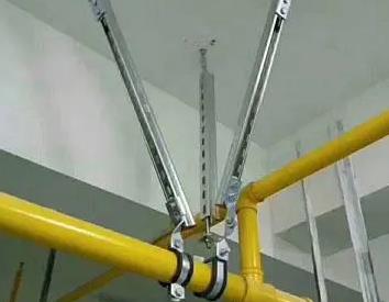 闸阀支撑架的质量要求。价格决定了重庆县抗震支撑框架的质量。